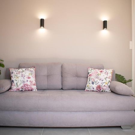 Sensez Apartments Lefkada City Bagian luar foto