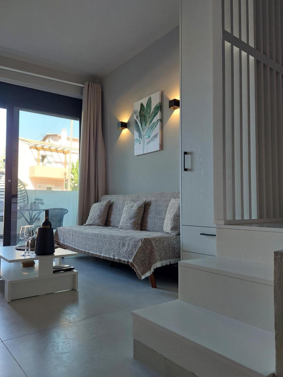 Sensez Apartments Lefkada City Bagian luar foto