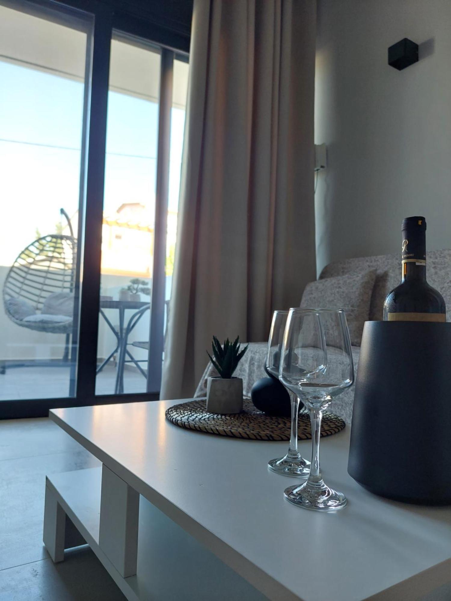 Sensez Apartments Lefkada City Bagian luar foto